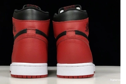 Hyperoad RED MENS JORDAN HIGH 1 OG RETRO AIR “BANNED” 0819